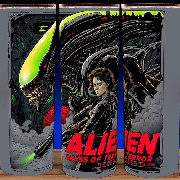 Alien Abyss of Terror Xenomorph and Ripley Cup Mug Tumbler 20oz - Picture 1 of 3
